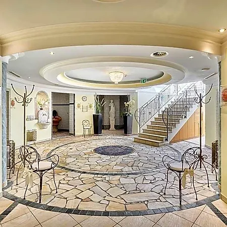 Wellness & Relax Milderer Hof Hotel 4*