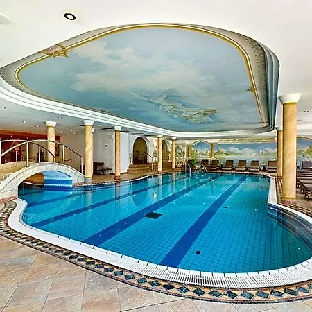 Hotel Wellness & Relax Milderer Hof 4*