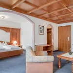 Wellness & Relax Milderer Hof Hotel 4*