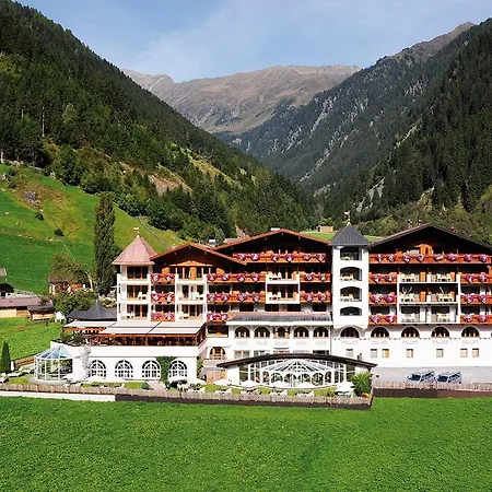 Wellness & Relax Hotel Milderer Hof 4* Neustift im Stubaital