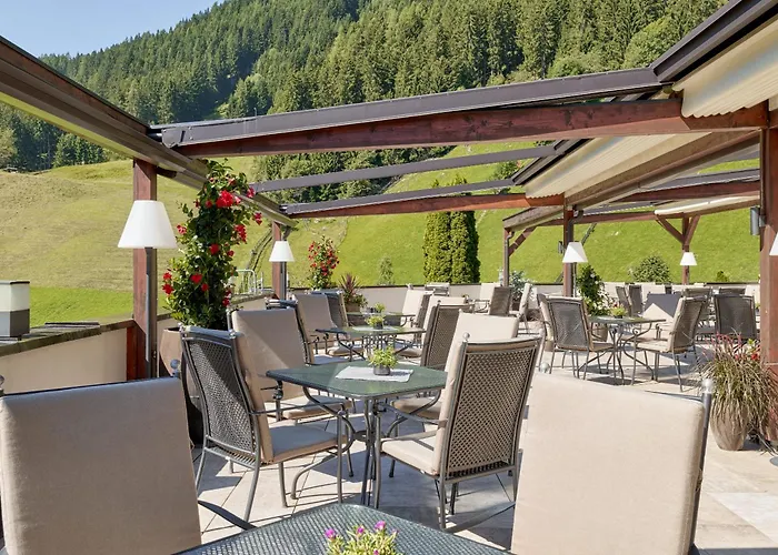 Hotel Wellness & Relax Milderer Hof 4*